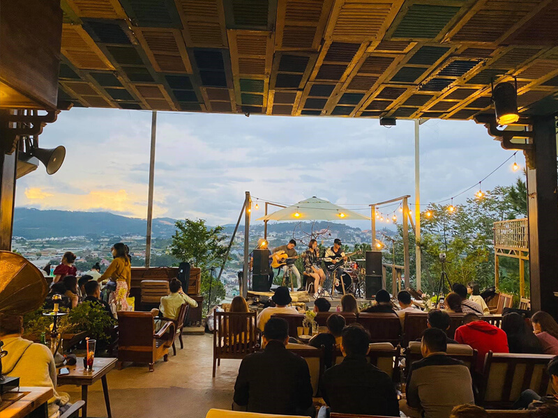 Cafe nhạc acoustic ở Đà Lạt - Rio