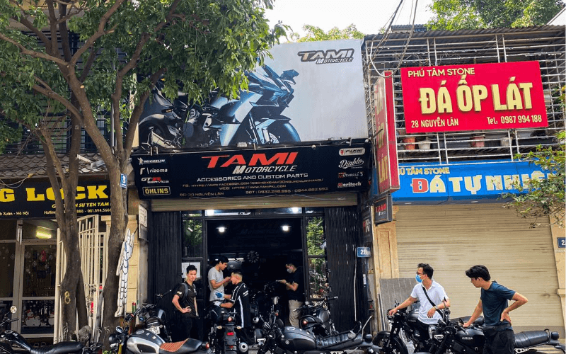 Cửa hàng độ xe uy tín tại Hà Nội